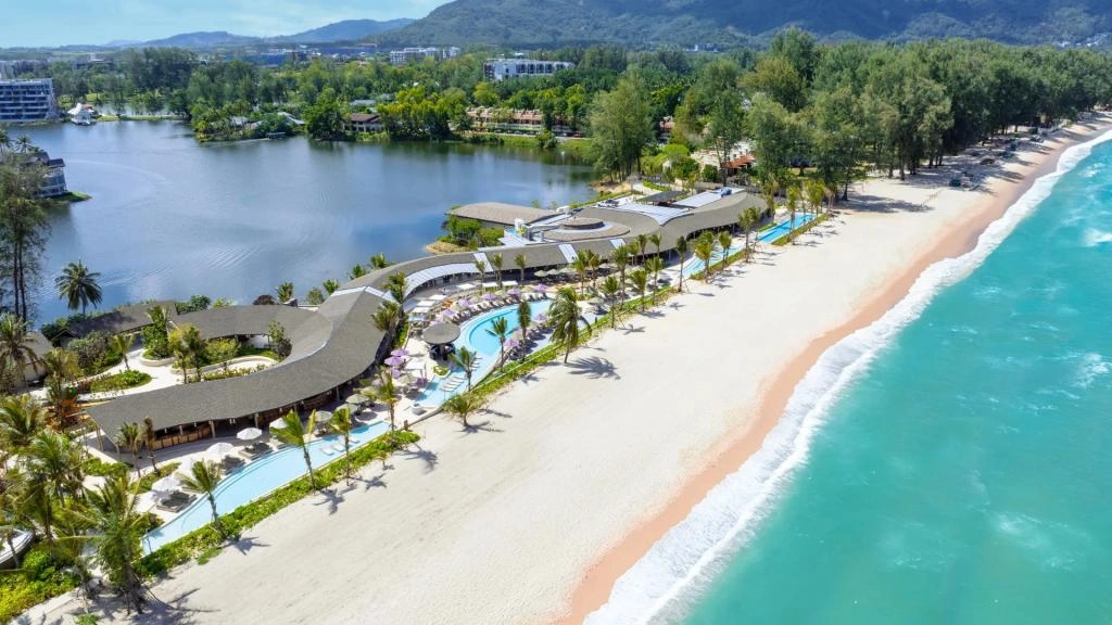 Banyan Tree Beach Residences Sirena