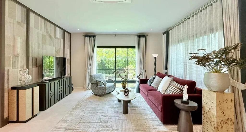 Setthasiri Kohkaew Retreat 