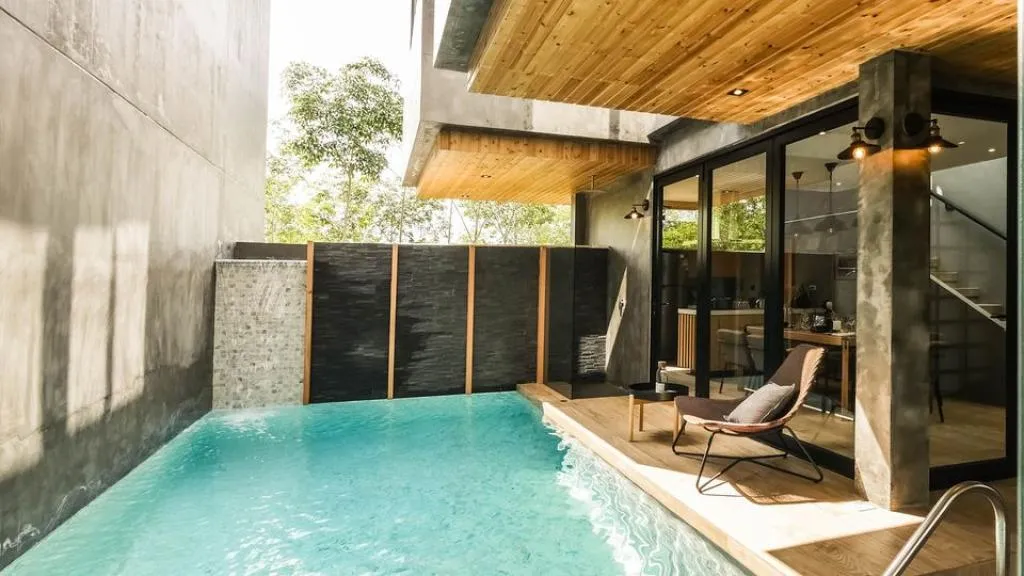 Diamond Pool Villa