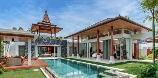 Botanica Four Seasons - Summer Signature Tropical Balinese