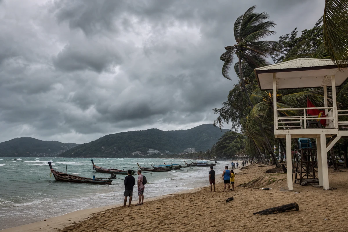Phuket entre dans une période humide: orages et mer plus agitée jusqu’au 18 octobre